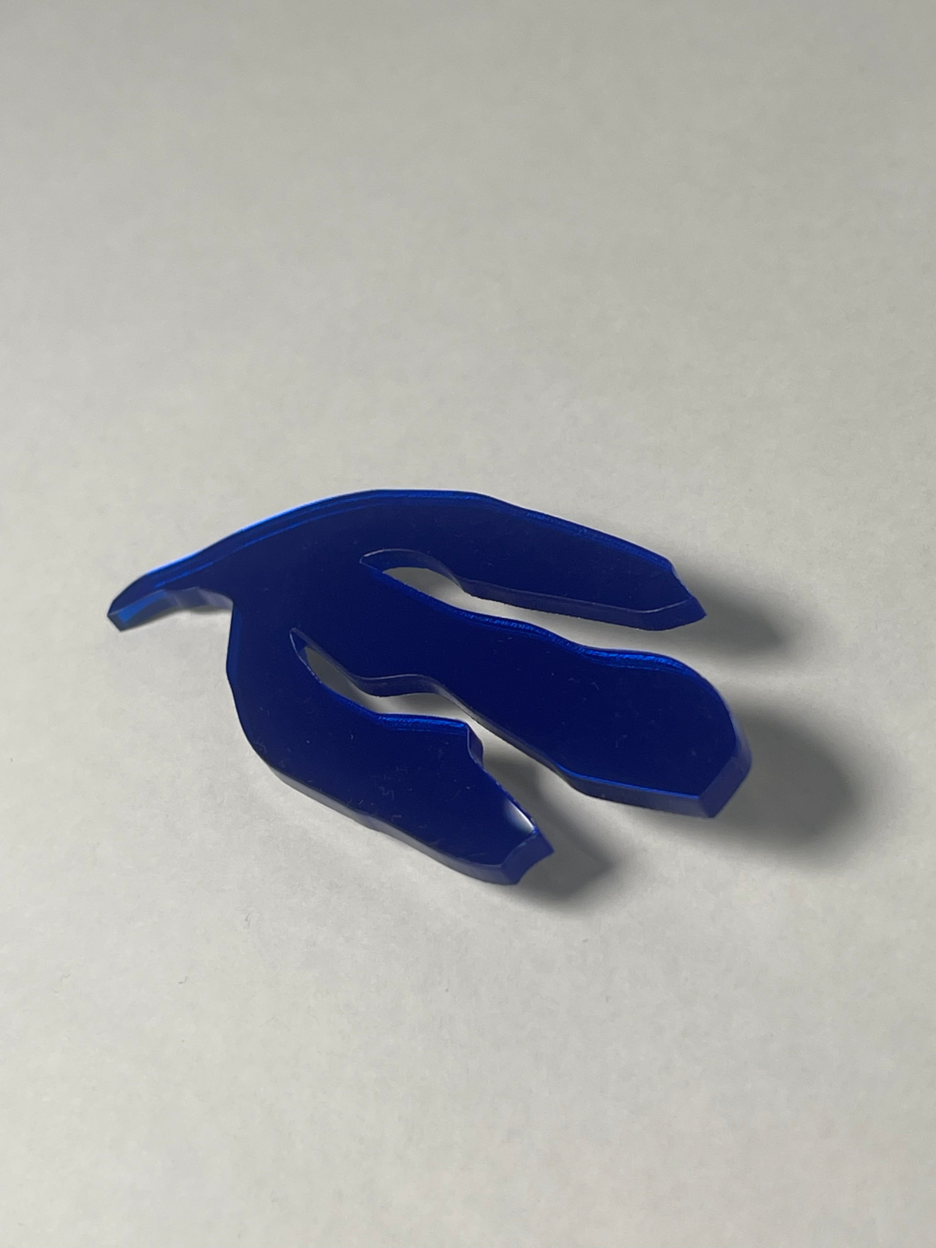 Broșă plexiglas "Preaplin"