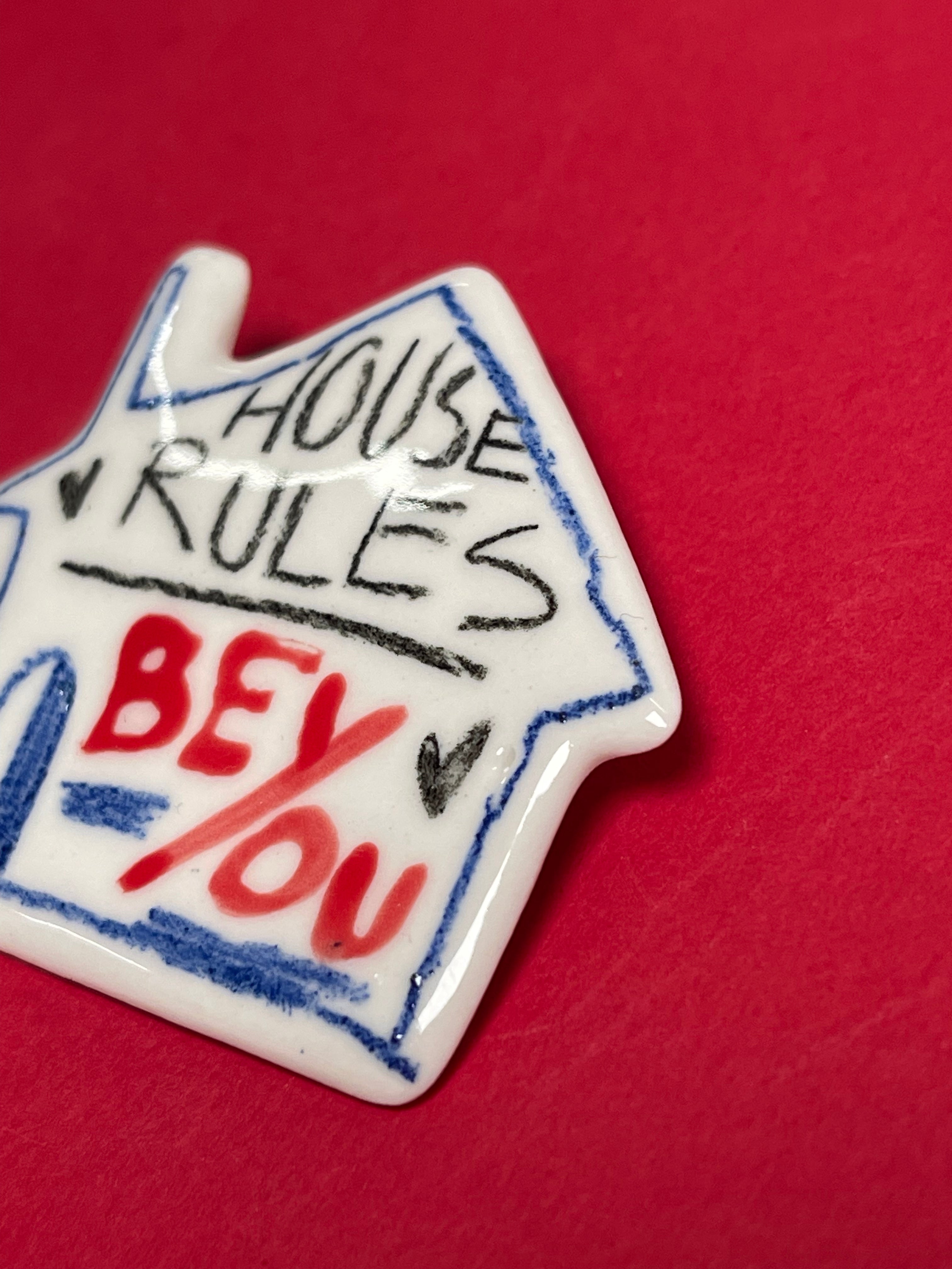 Broșă Căsuță de Crăciun 3