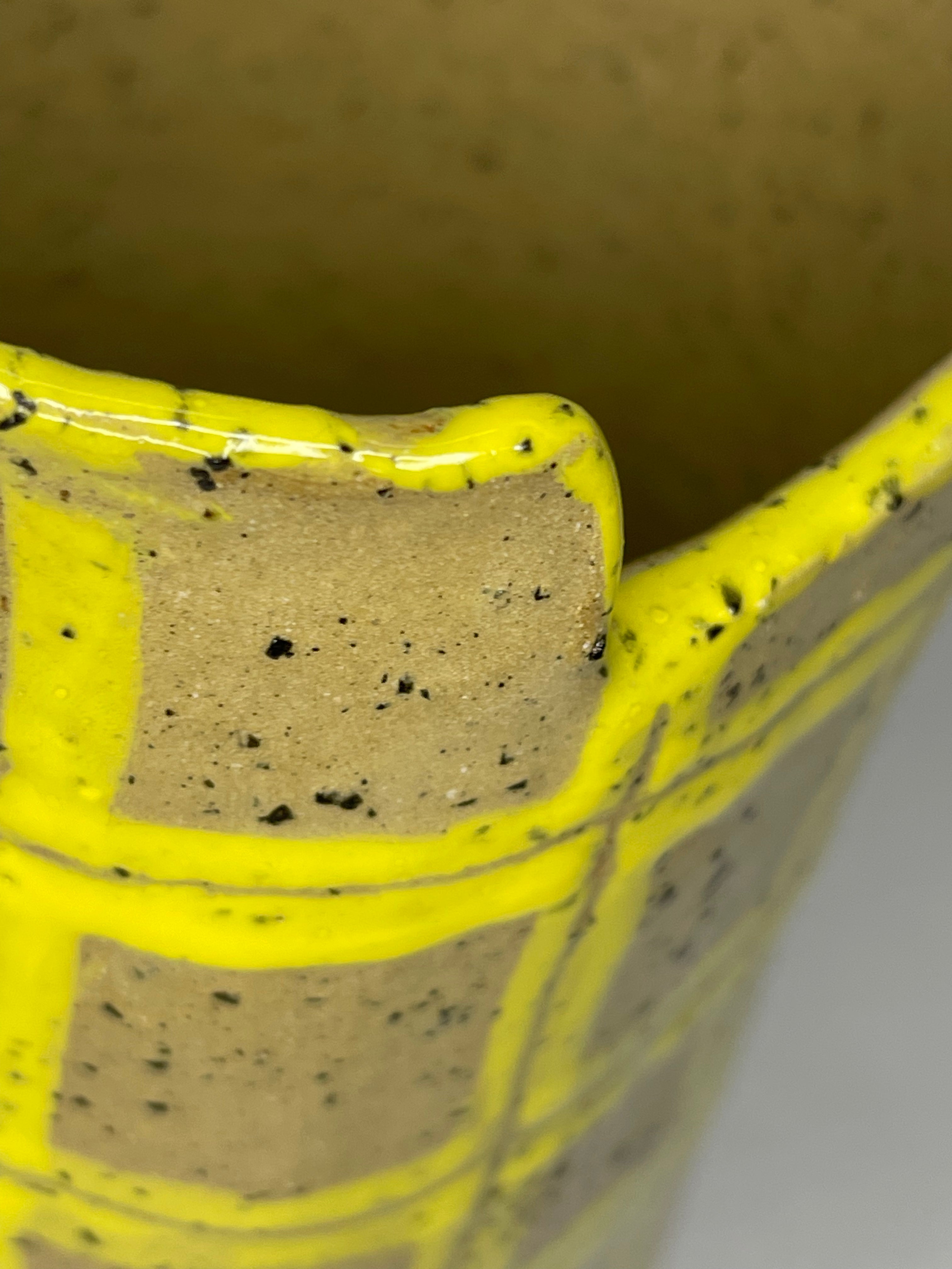 Vază Ceramică Yellow Checkers