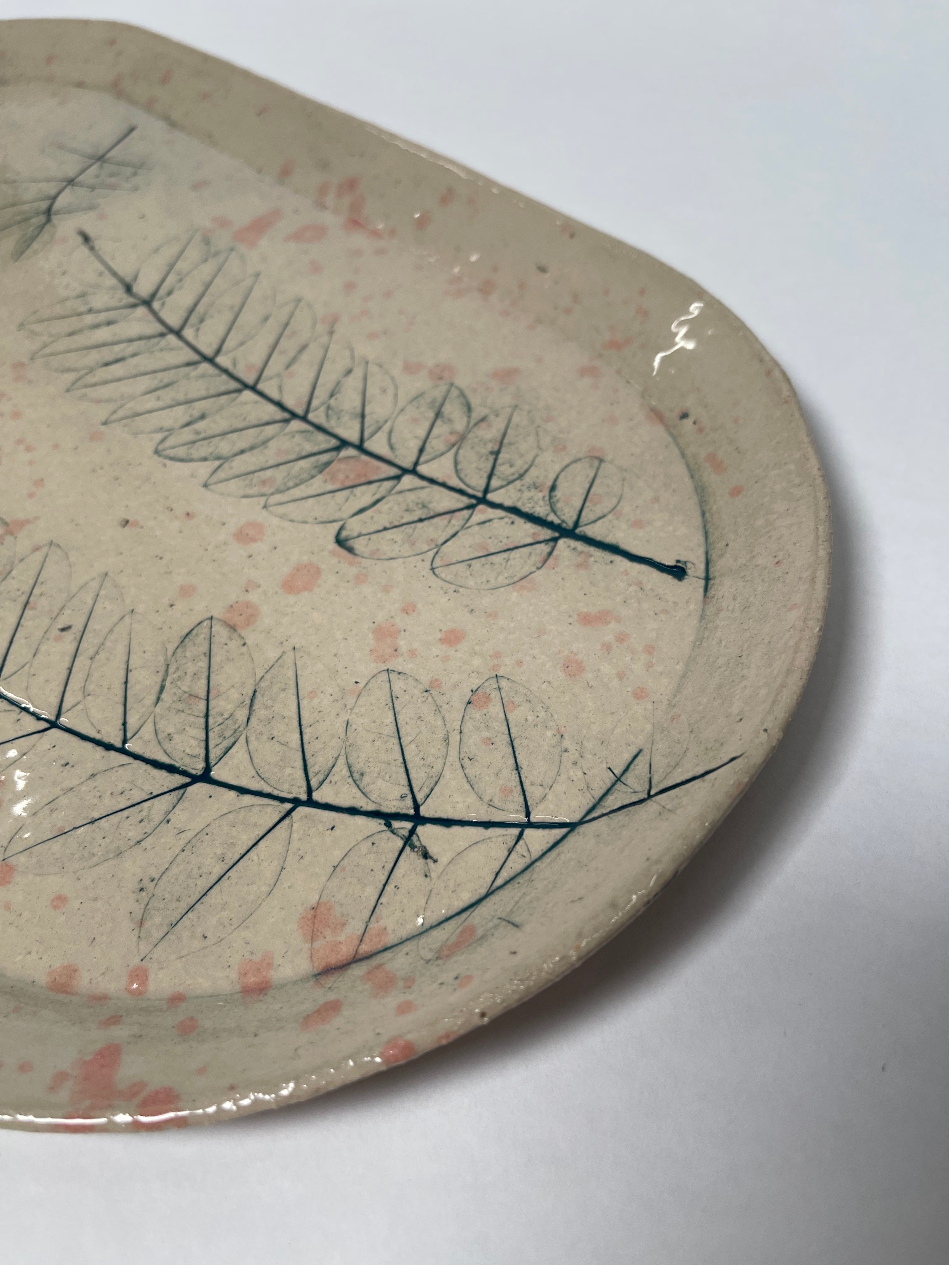 Platou Ceramică Motive Vegetale Pink