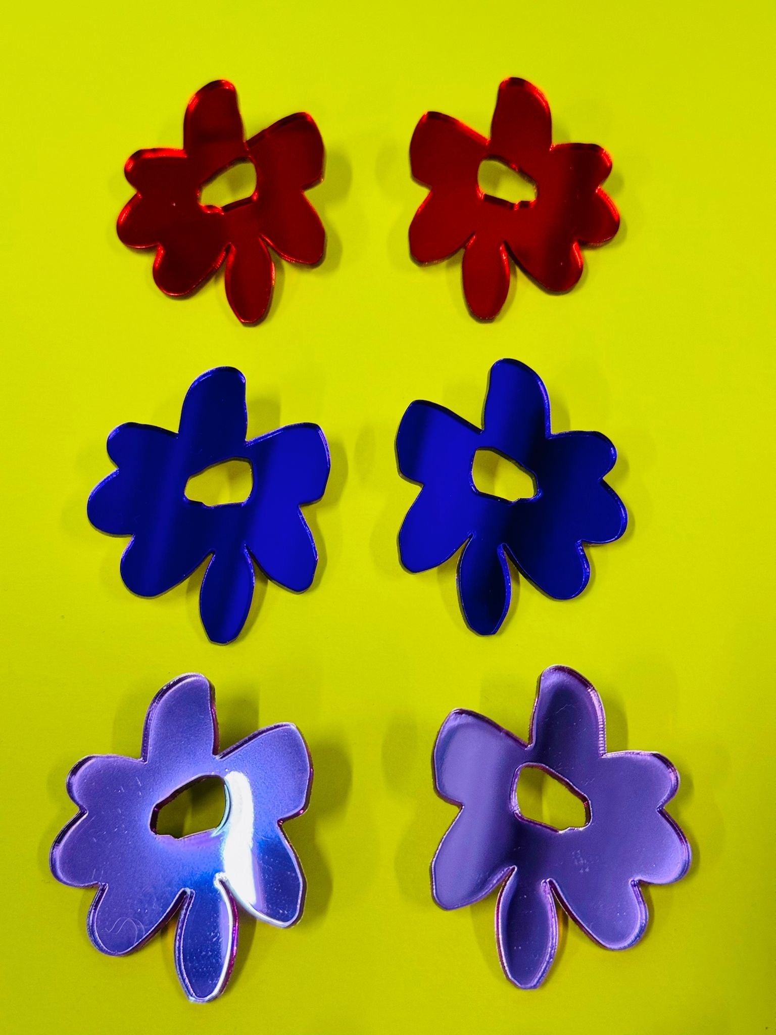 Cercei plexiglas Floare 2 - Diana Vasilescu - Accesorii Bijuterie